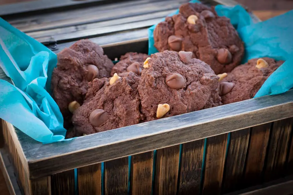  Forget Your Diet Cookies a.k.a. Chocolate Peanut Butter Cookies