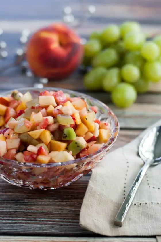 Chopped Fresh Fruit Salad - for that perfect bite of all fruit flavors at once! #vegetarian #recipes #side