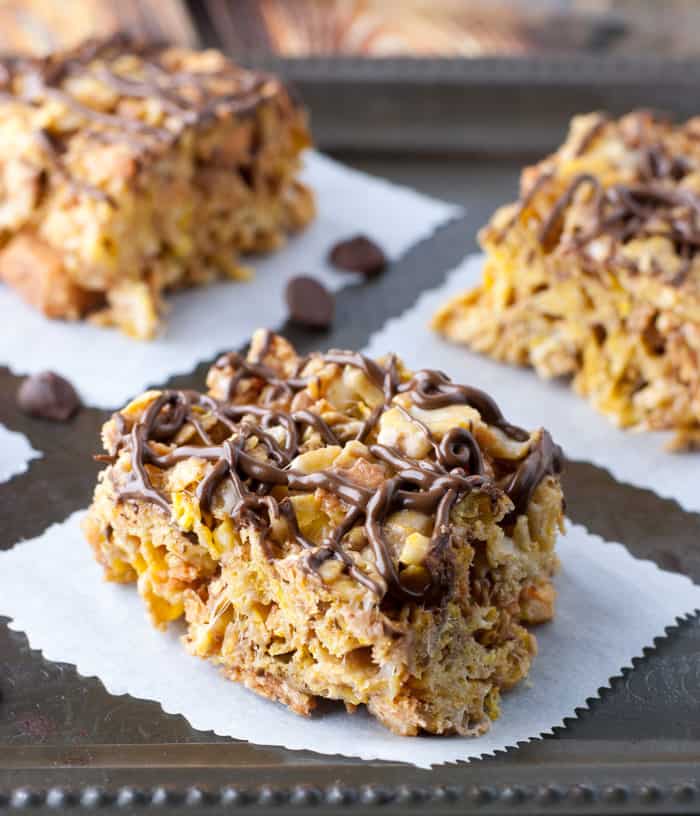 These Crispy Flaky Butterfinger Treats are a step up from traditional Rice Krispies treats. LOVE this recipe!